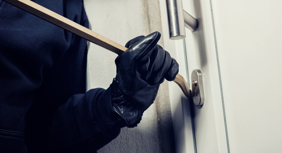 Homeowners Insurance & Theft: What s Covered?