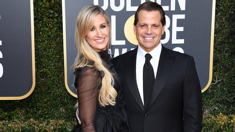 Scaramucci s Wife Sues U.S. Government Over Car Accident