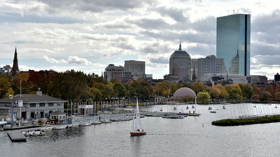 US States with Highest & Lowest Credit Scores: A 2024 Analysis