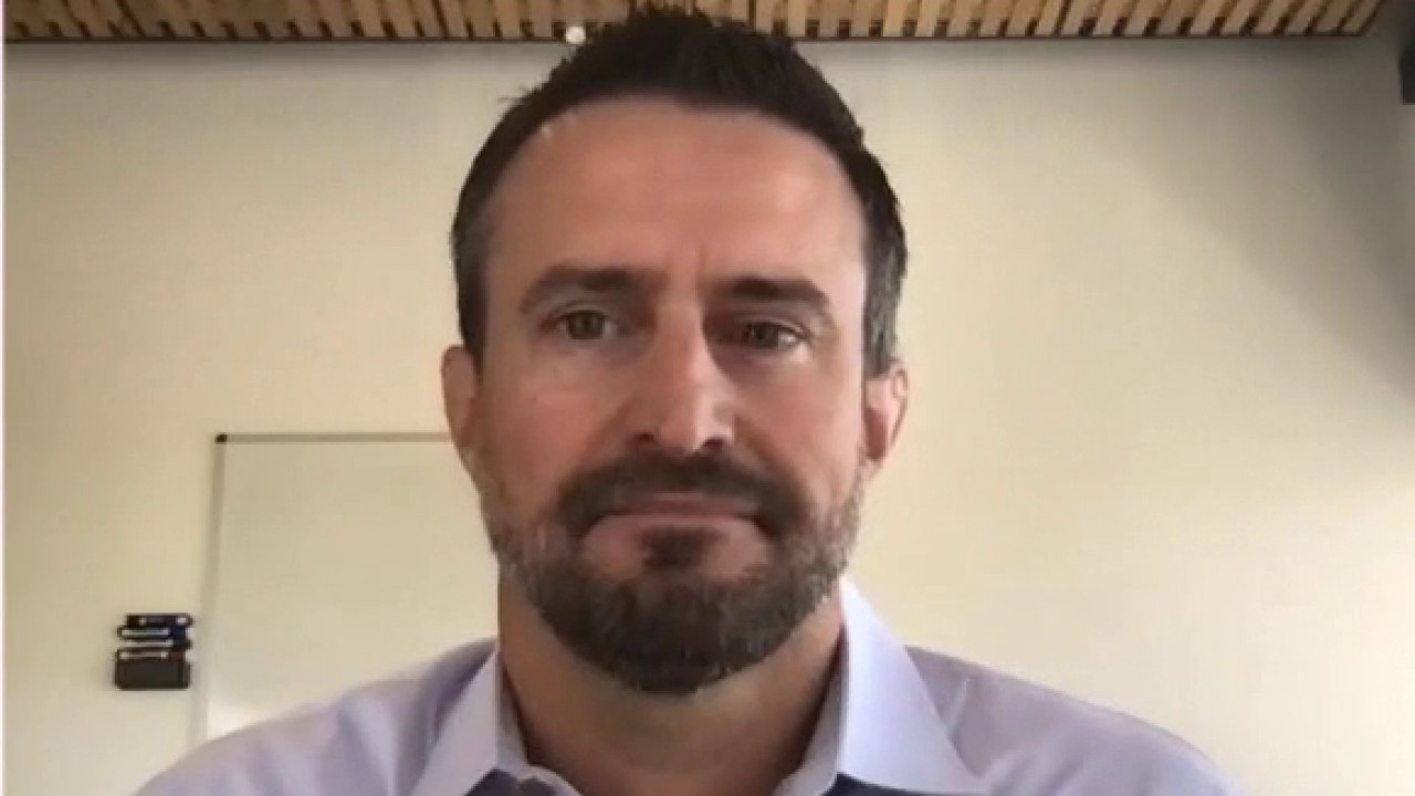 Digital Banking Disrupts Traditional Banking: FICO Report & CEO Insights