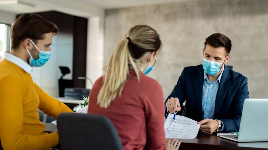 Wealthy Americans Re-evaluate Finances Amid Pandemic: Study