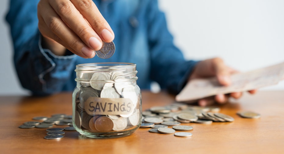 High-Yield Savings Accounts vs. Traditional: Which is Best for You?