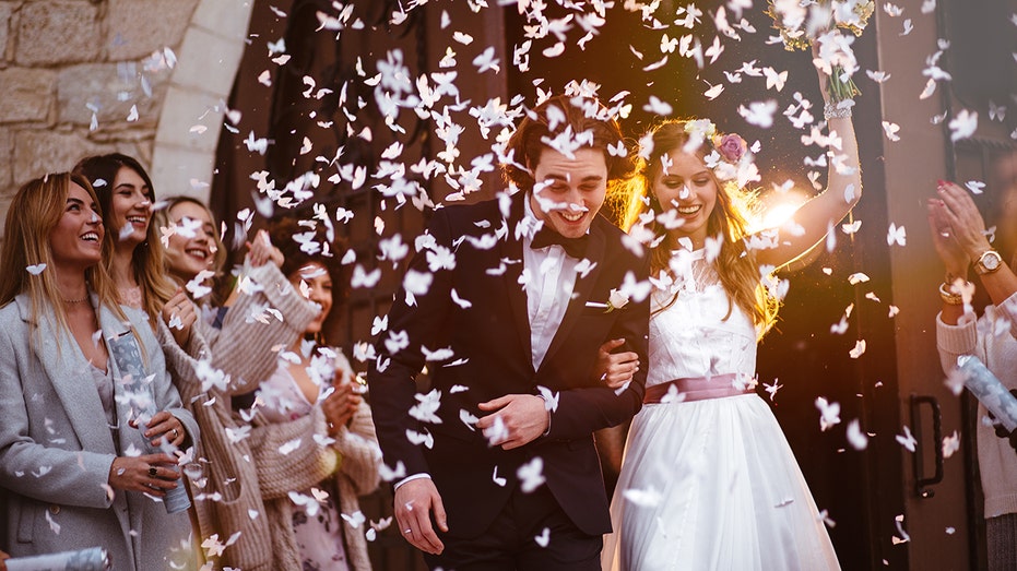 Student Loan Debt Delaying Marriage: A Generational Trend