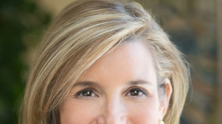 Avoid Costly Financial Mistakes: Expert Advice for Women on Investing