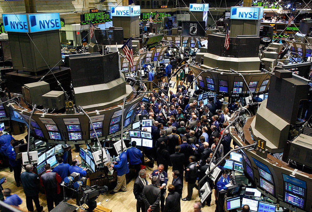 Wall Street s Historical Roots: From Buttonwood Tree to Modern Trading