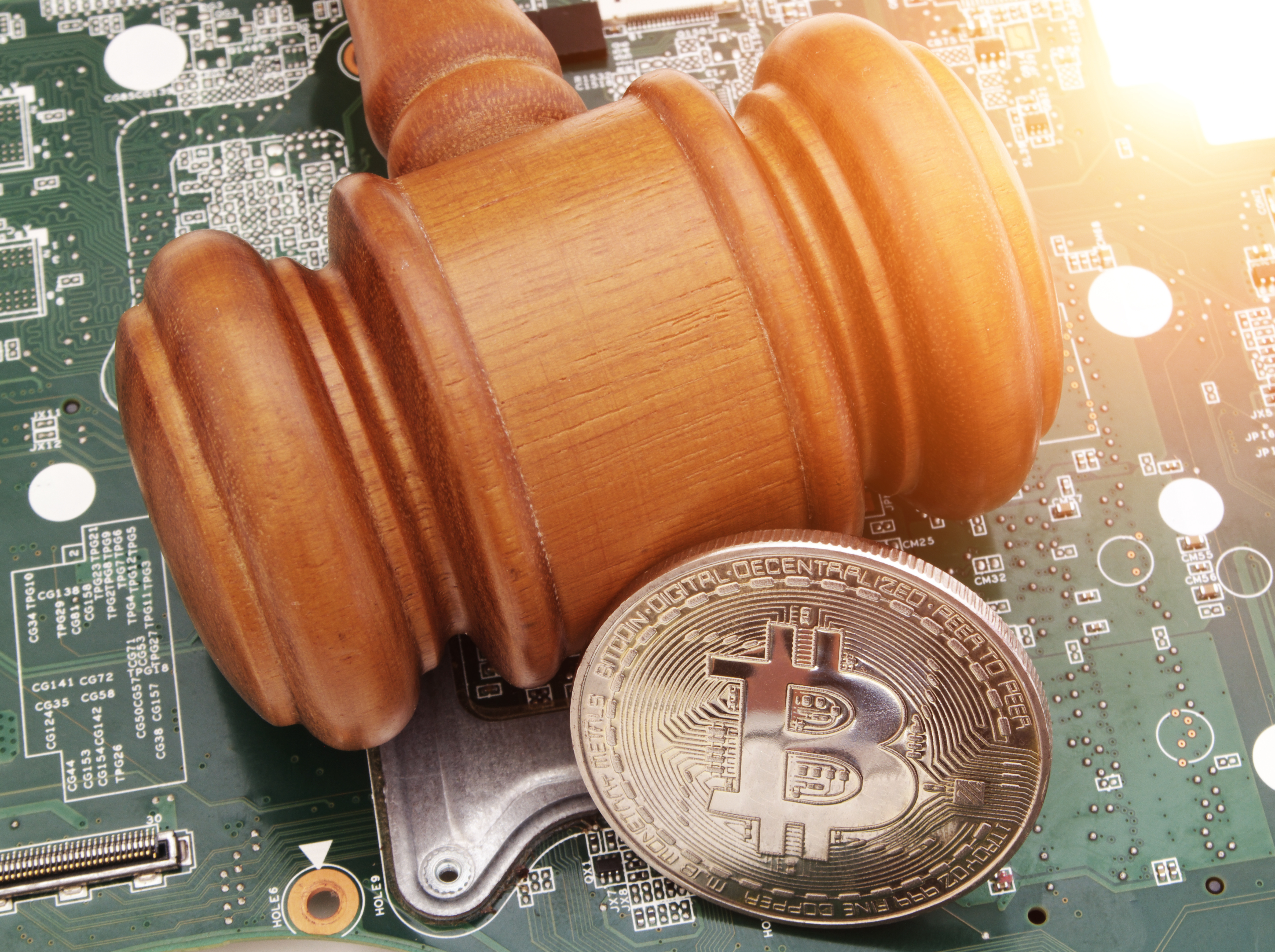 Bitcoin Ownership: Legal Experts Question Property Rights