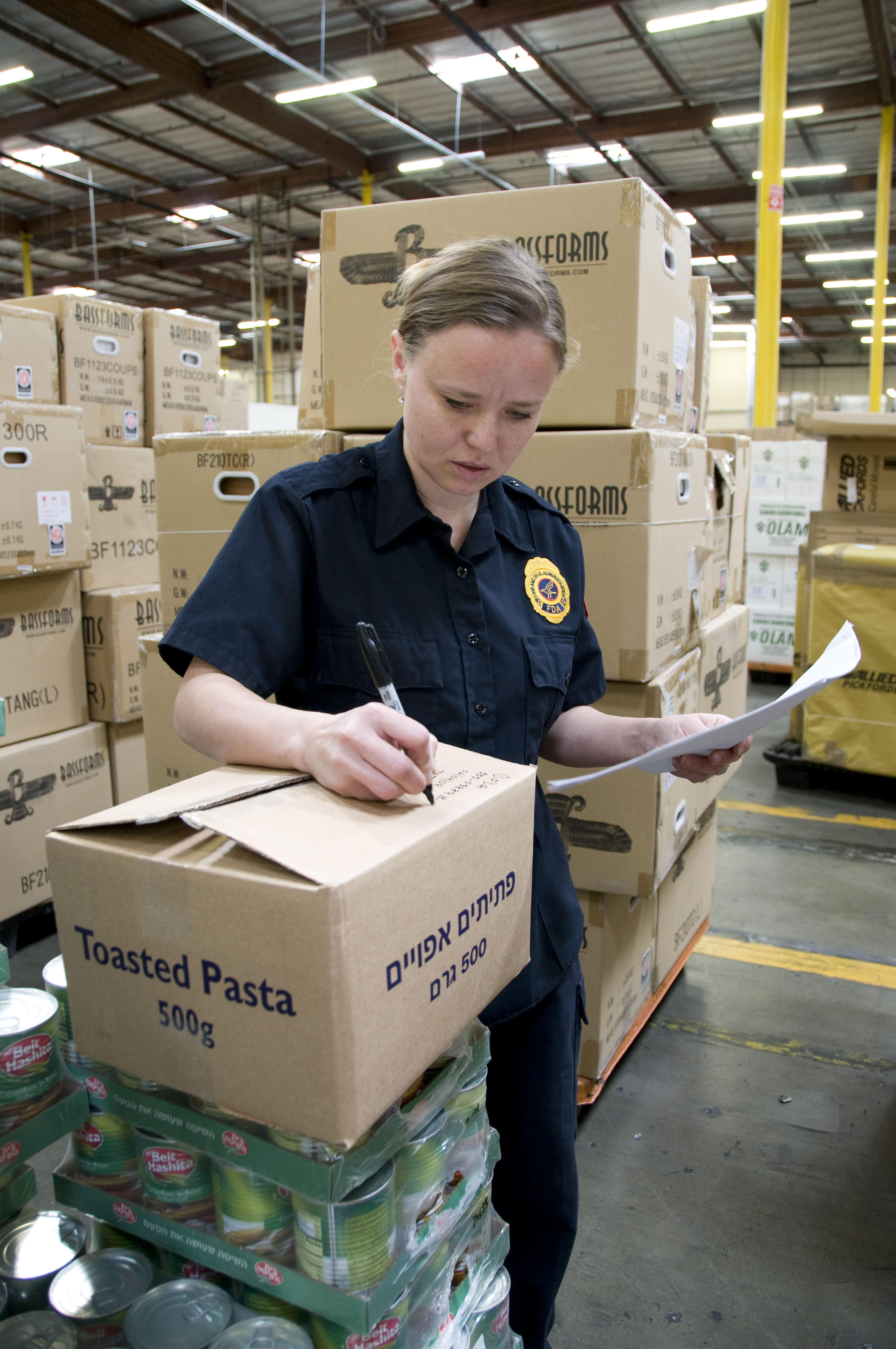 Global Food Supply Chain Risks: Addressing Salmonella Outbreaks & Improving Safety