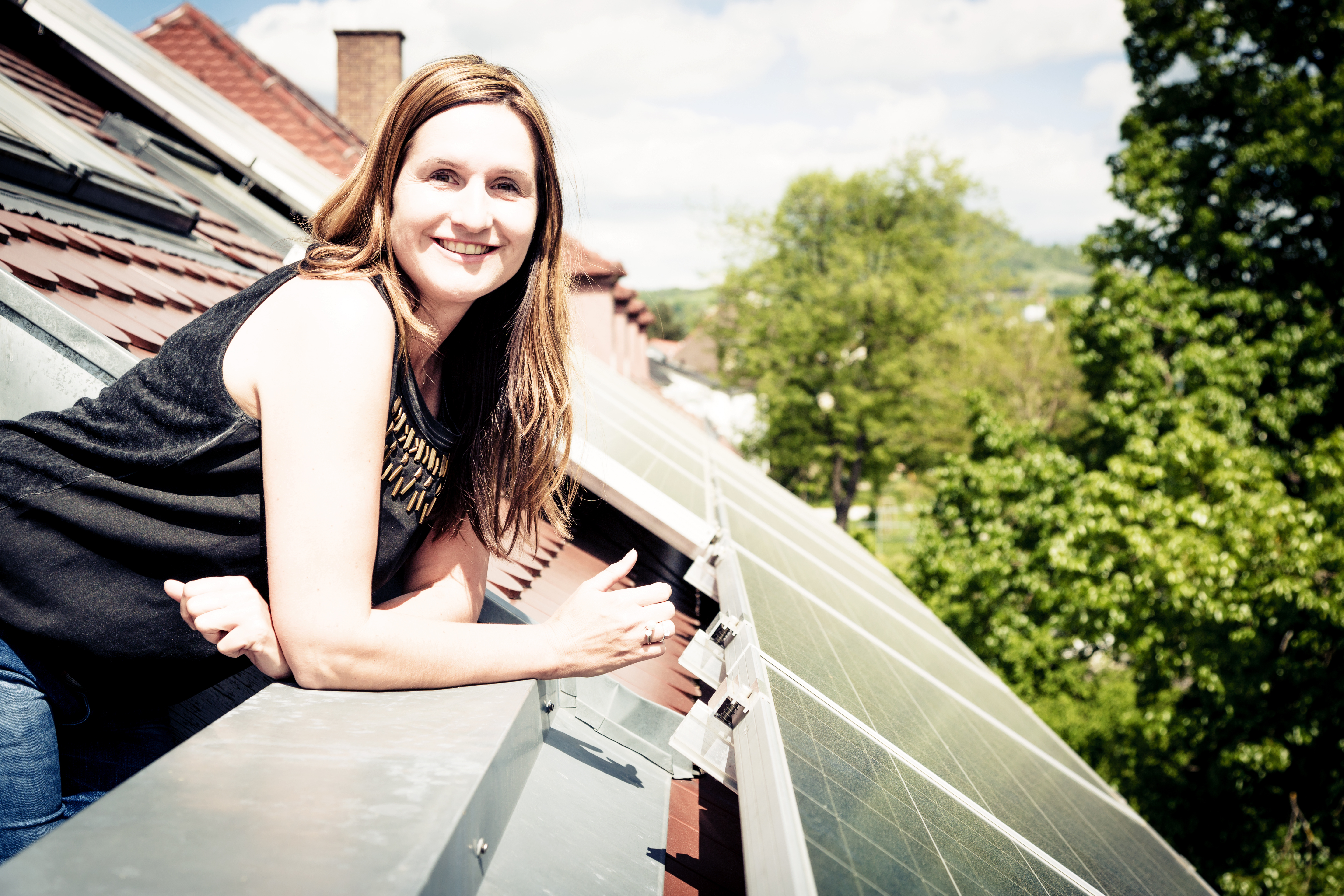 Blockchain & Green Energy: Democratizing Renewable Power Generation