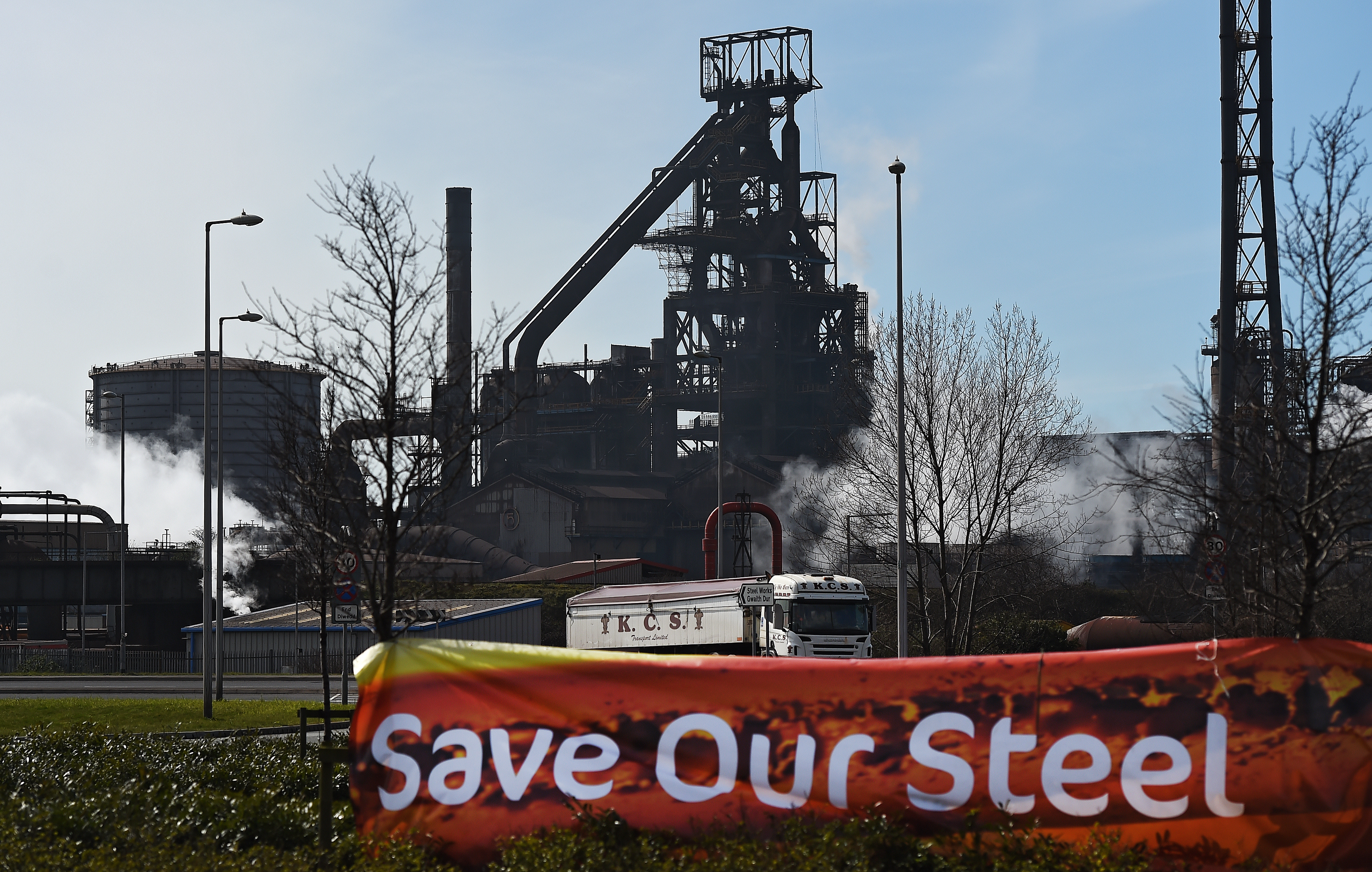 UK Steel Industry Crisis: Nationalization & Economic Imbalance