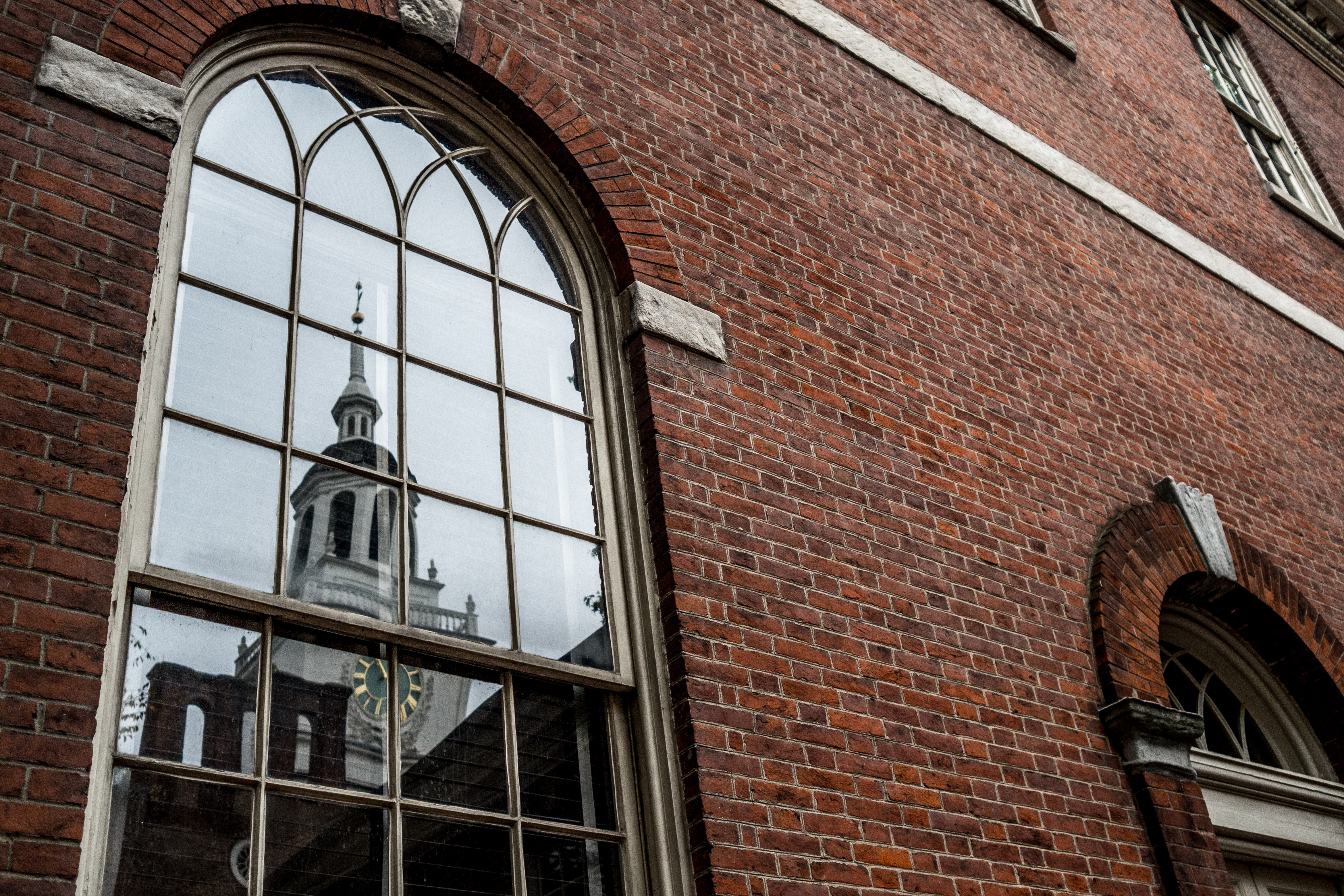 DOJ Closes Insider Trading Investigation into Senators; Burr Probe Continues