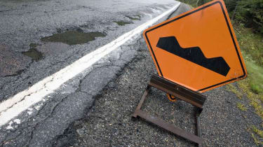 Navigating Market Volatility: Top 5 Mutual Funds for Uncertain Times