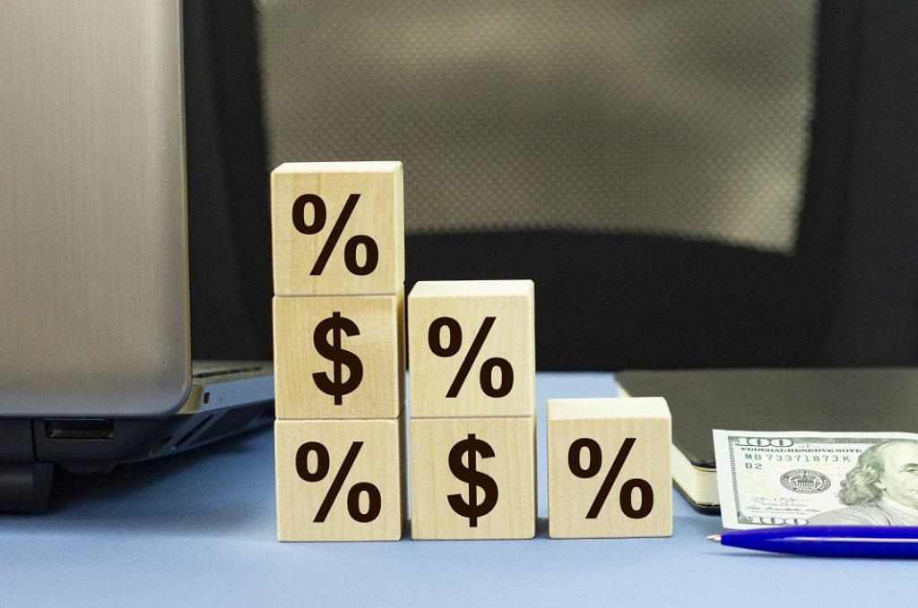 Understanding the Earnings Credit Rate (ECR) Explained