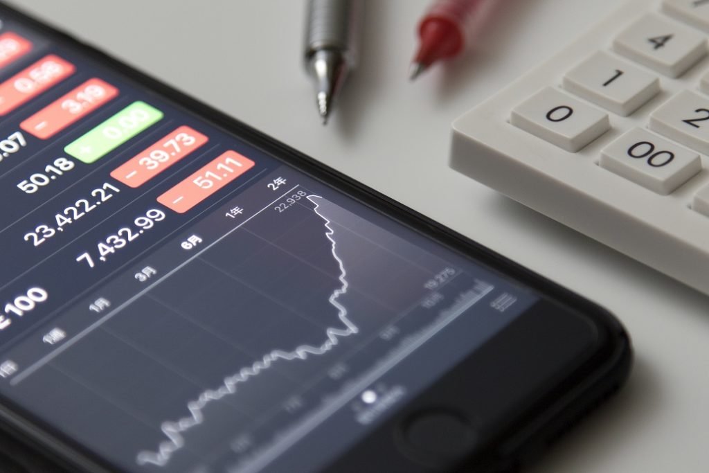 Price-to-Cash Flow Ratio (P/CF): Definition & Analysis