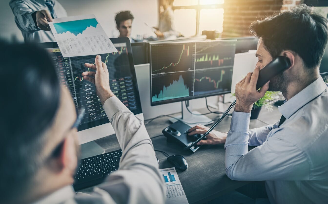 Day Trading Explained: Strategies, Risks & How It Works