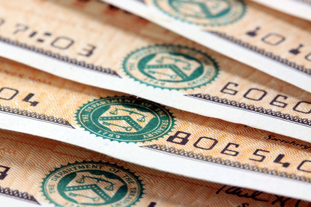 Putable Bonds: Understanding Investor Protection and Early Redemption