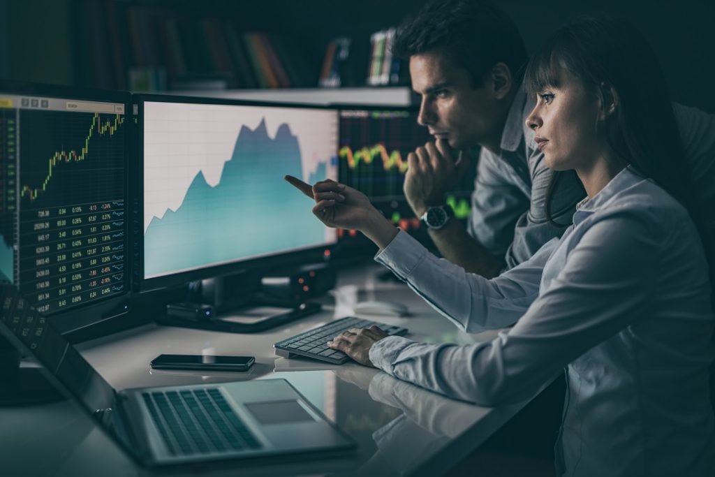 Selling into Strength: A Trading Strategy Explained