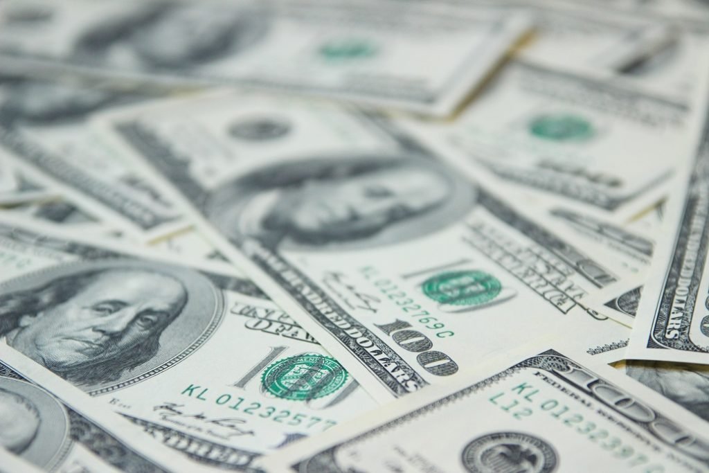 Synthetic Cash: Understanding Simulated Financial Instruments