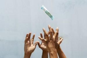 Value Traps: Identifying & Avoiding Investment Pitfalls