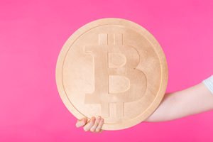 Bitcoin Steady Above $9,000 Despite Warren Buffett s Skepticism