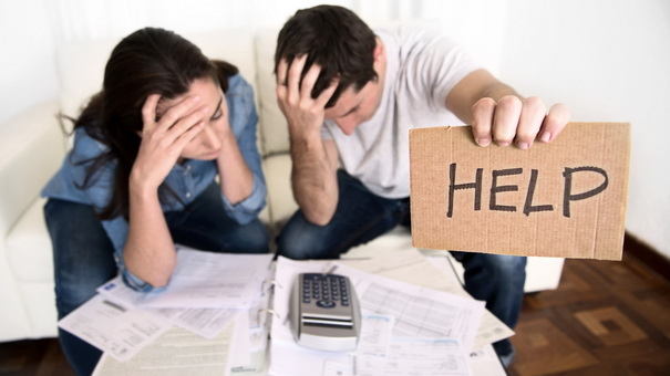 Recognizing Debt Denial: 7 Warning Signs & How to Break Free