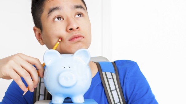 Student Loan Refinancing vs. Consolidation: Which is Right for You?