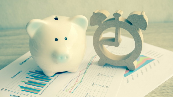 Is Your Retirement Plan on Track? 4 Warning Signs to Watch For