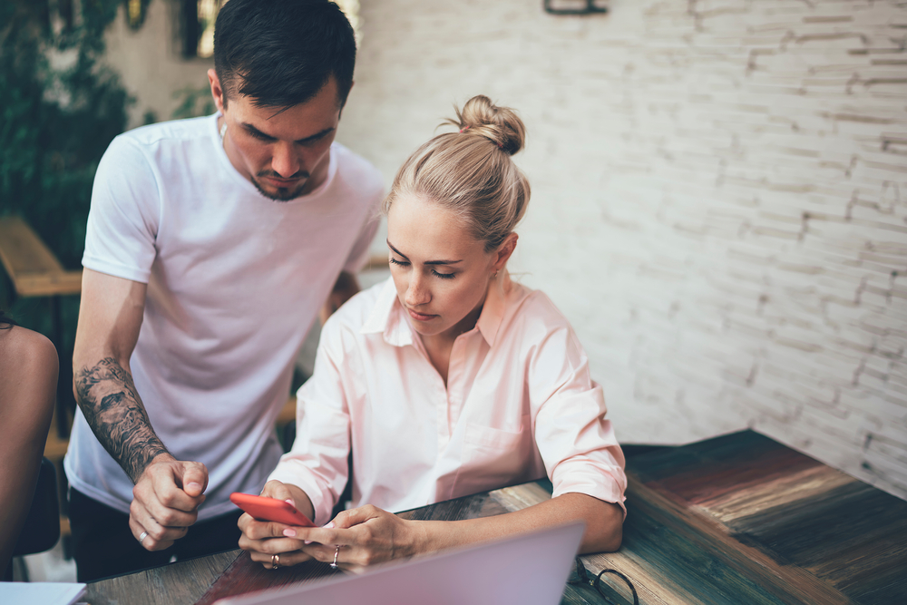 Budgeting with Separate Bank Accounts: A Guide for Couples