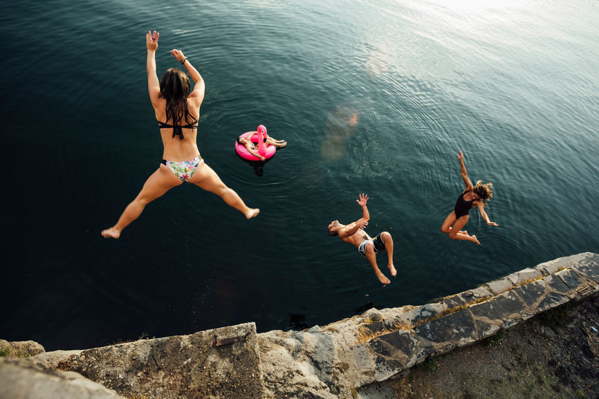 Freelancer Financial Planning: Saving for Dream Vacations