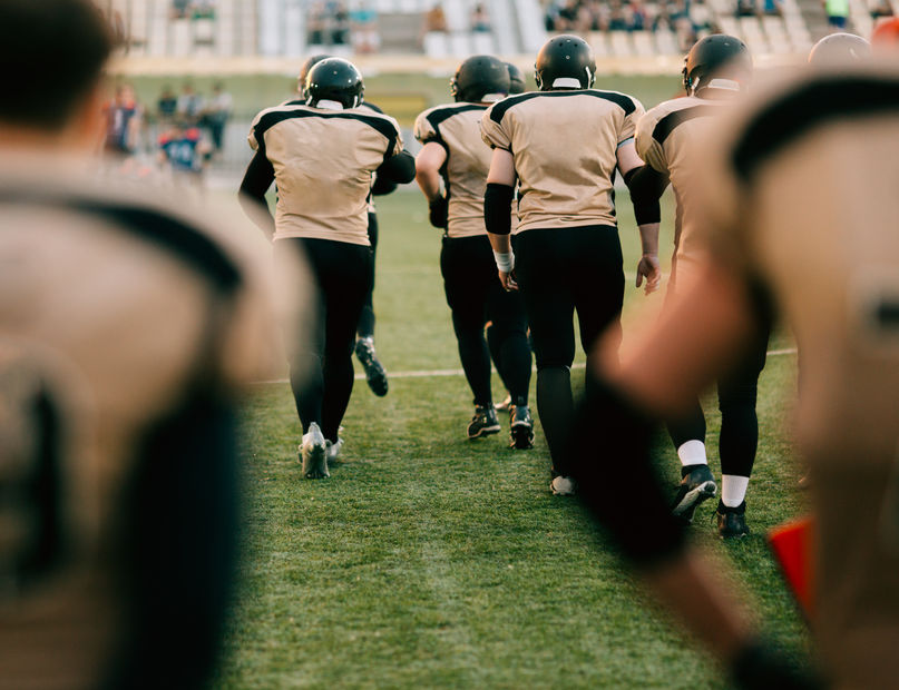 Best Ways to Watch Football Without Cable in 2024