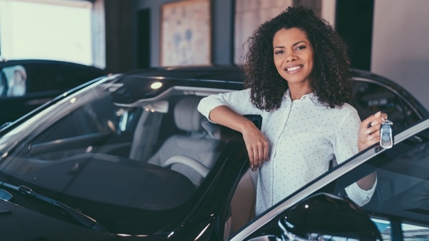 Auto Loan Refinancing: Benefits, Risks & How to Decide