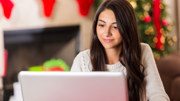 Budget-Friendly Holiday Celebrations: 5 Ways to Save Money