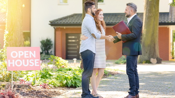 Open House Etiquette: 11 Essential Rules for Buyers