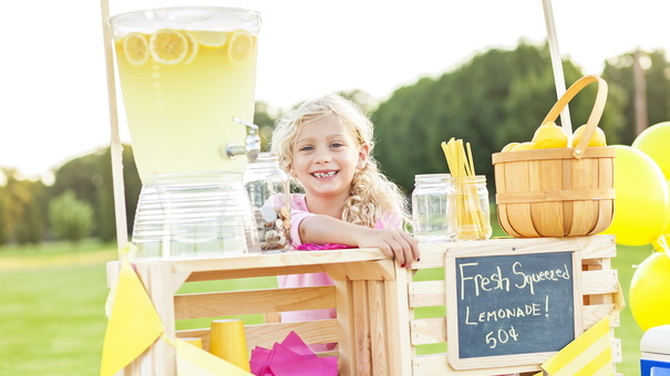 Financial Literacy for Kids: 5 Summer Money-Smart Activities