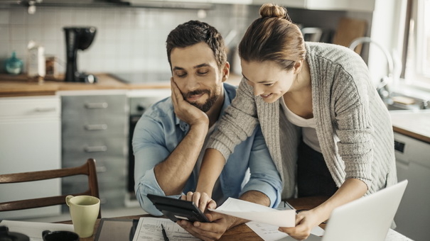 Helping a Partner with Bad Credit: Safe & Effective Strategies