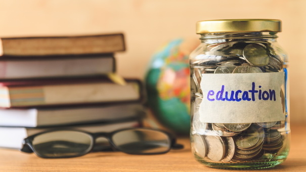 Navigating the Costs of Private College: A Parent s Guide