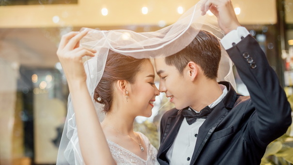 Financial Benefits of Marriage: 9 Unexpected Ways to Grow Wealth