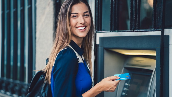 Secure Overseas ATM Use: 11 Common Mistakes to Avoid