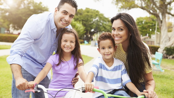 Finding the Perfect Neighborhood: 5 Key Features for Growing Families