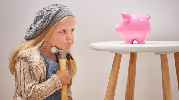 11 Financial Habits That Signal Immaturity (and How to Fix Them)