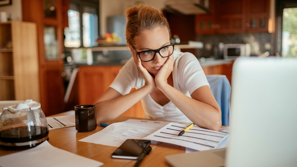 Avoid Costly Errors: 9 Common Checking Account Mistakes