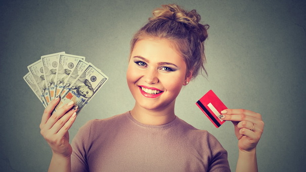 Cash Back vs. Travel Rewards: Which Offers Better Value?