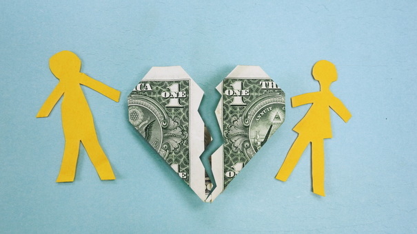 Divorce & Finances: Debunking Common Money Myths