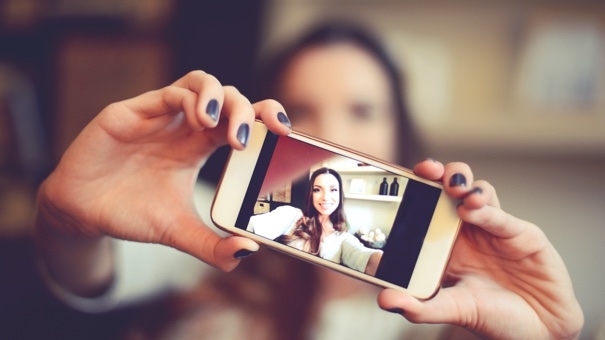 Selfie Payments: Security Risks & How to Stay Safe