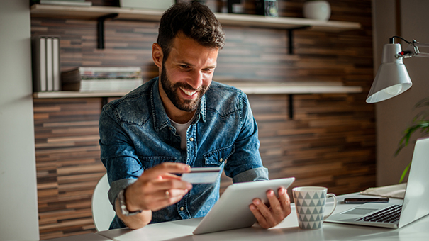 Boost Your Credit Score: 5 Smart Post-Holiday Financial Moves