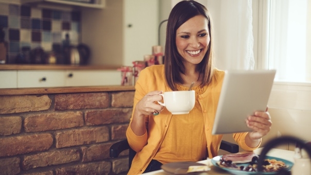 Boost Your Finances: 6 Quick Financial Habits to Build Into Your Morning Routine