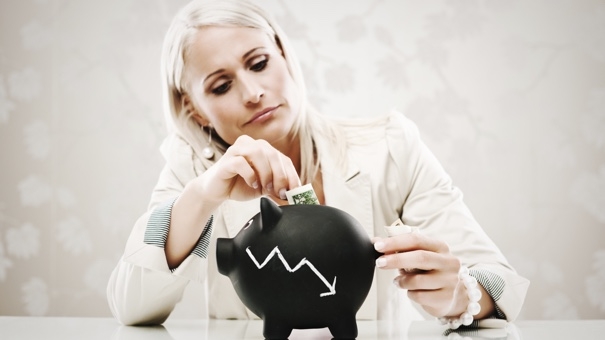 Avoid Financial Mistakes: 9 Regrettable Moves & How to Prevent Them