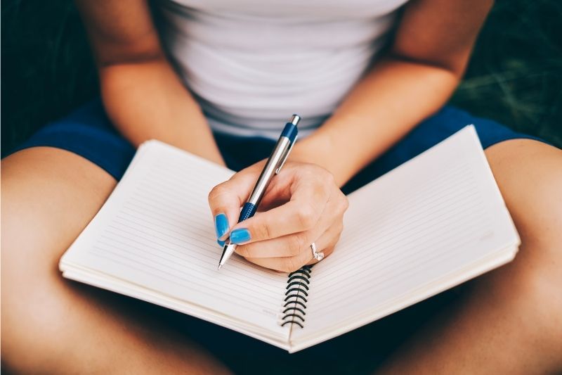 10 Essential Financial Goals for a Secure Future