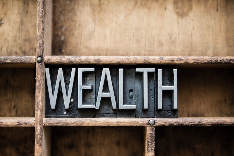 Building Wealth: A Practical Guide to Financial Accumulation
