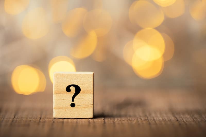 Debt Payoff vs. Savings: Which Should You Prioritize?