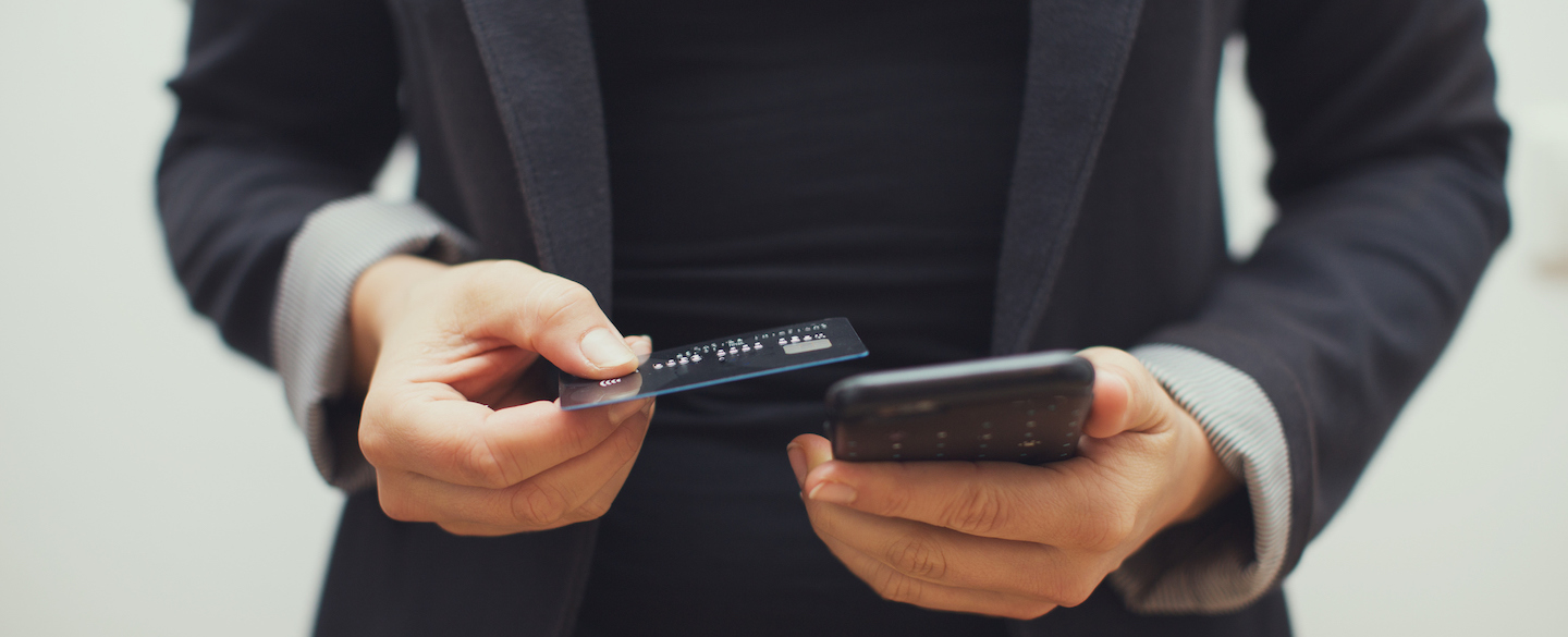 U.S. Revolving Debt Rises in October, Signaling Increased Consumer Spending